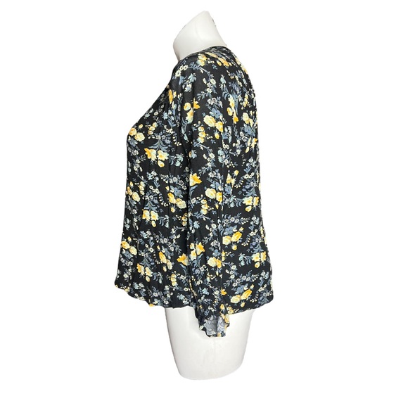 American Eagle Floral Keyhole Peasant Top size XL - Picture 4 of 16